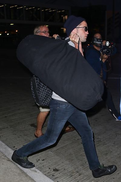 Rob landing at LAX - 20130723 (9).jpg