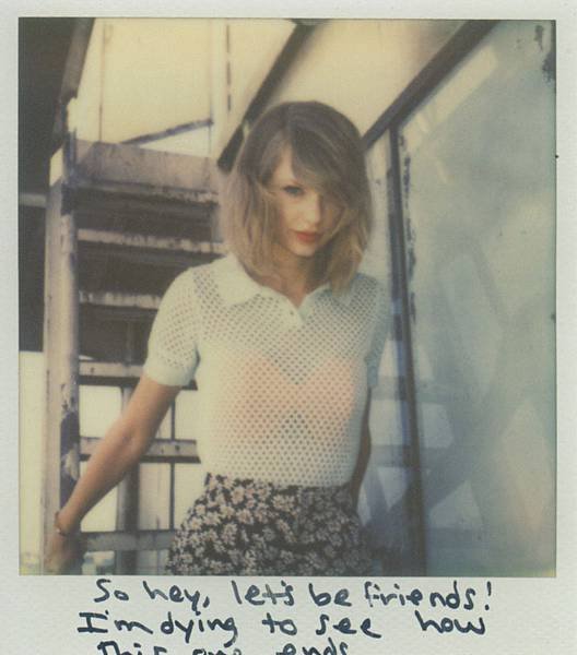 taylorswift-1989polaroid-03.jpg