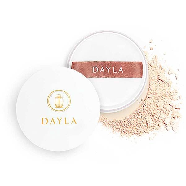 dayla loose-powder.jpg