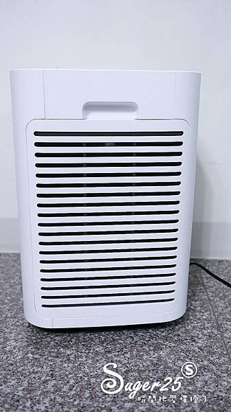飛利浦奈米級抗敏空氣清淨機AC5659開箱20.jpg