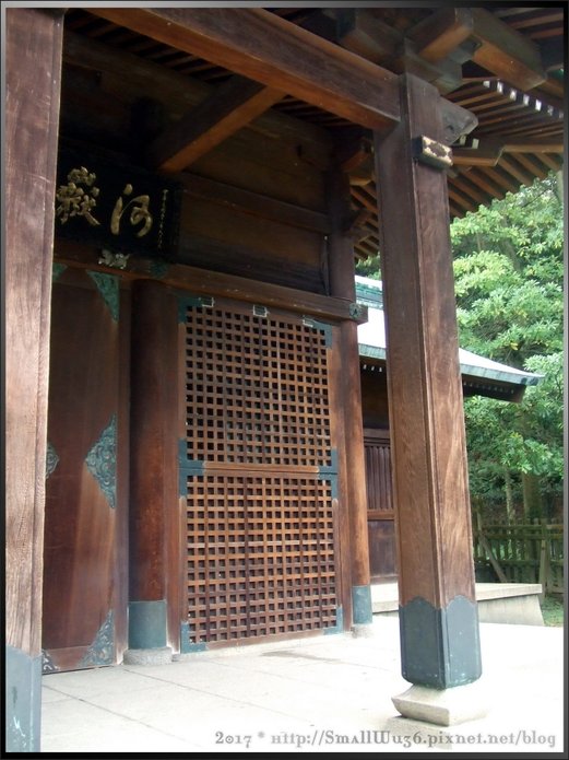 桃園神社(in台灣桃園市)-「蔀：細格子的板狀牆面 可上下開關」.jpg