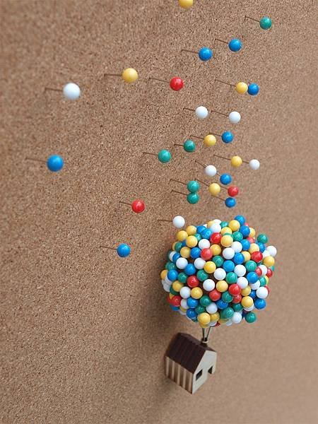 balloon_pin_house_5.jpg