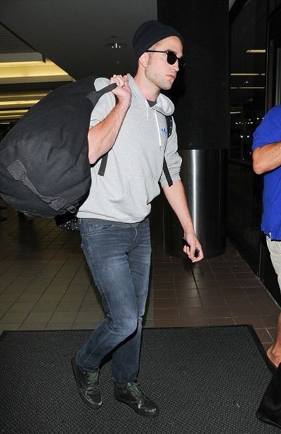 Rob landing at LAX - 20130723 (8).jpg