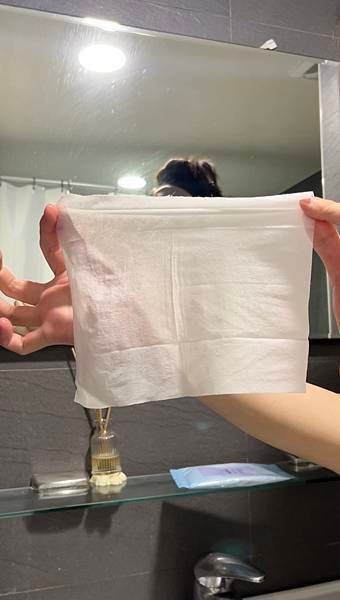 【愛美】Bioré《淨粧水感卸粧棉》攜帶包｜各位女孩們📣 旅