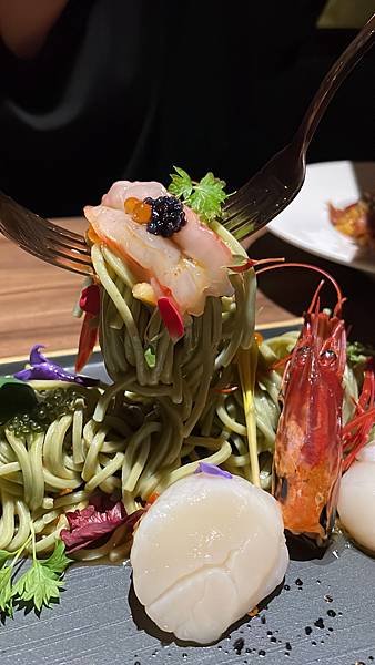 離城．放感情｜捷運六張犁站 隱身巷弄中老宅風格餐酒館．精緻餐