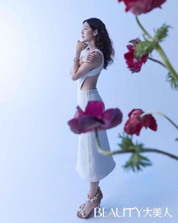 20210401 beauty 大美人 四月號 封面人物 曾之喬 sandy by hc group 02.jpeg