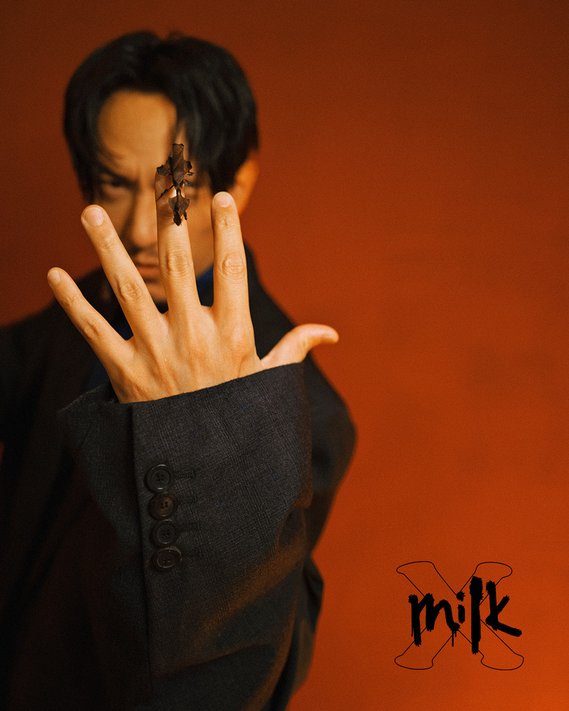 20211008 MilkX taiwan 十月號 封面人物 獨家專訪 張震 johnny by hc group 07.jpeg