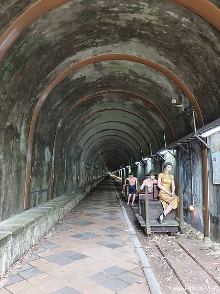 桃園免門票景點｜天御花園(咖啡、花草、套餐)｜逛花市~吃喝下午茶的好去處｜gigi手機玩透透-16.jpg