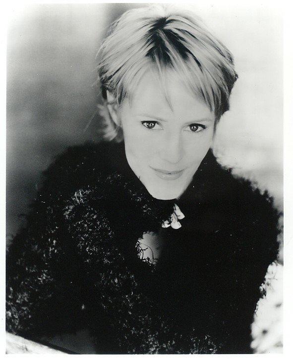 Mary-Stuart-Masterson-005.jpg