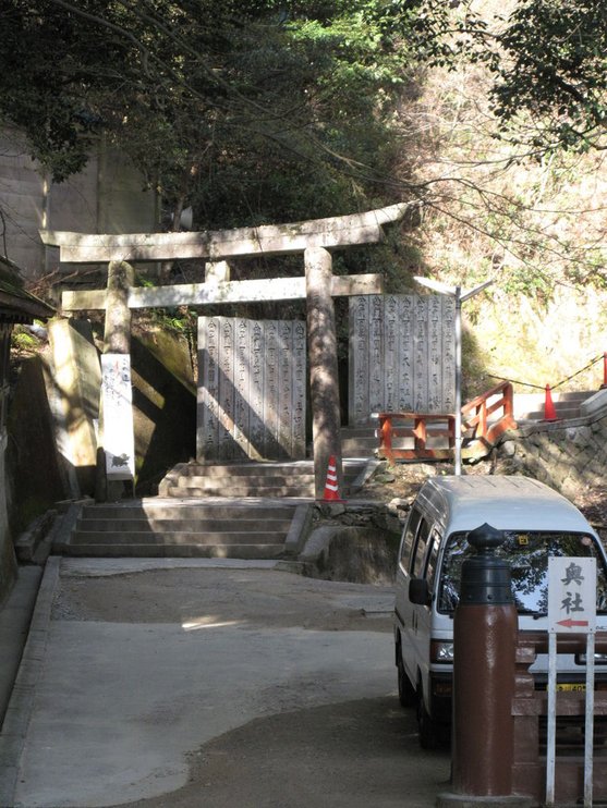 124御本宮 北透垣の鳥居