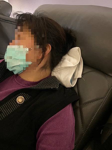 LINE_ALBUM_massage_220414_46.jpg