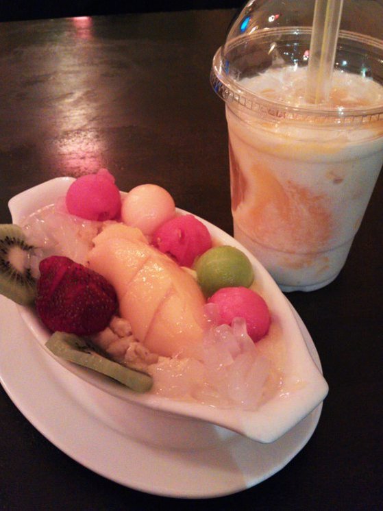 Mango Pudding with Mix Fruits + Crystal snow jelly in mango  and coconut juice