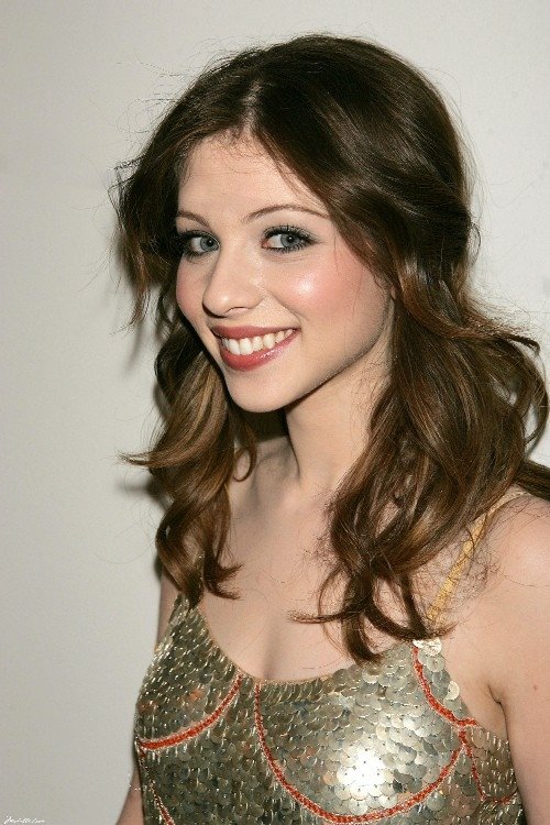 Michelle-Trachtenberg-527.jpg