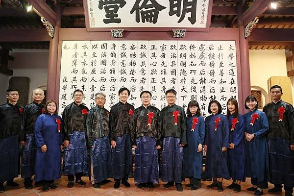 臺南市政府 黃偉哲市長、趙卿惠、葉澤山副市長、方進呈秘書長、