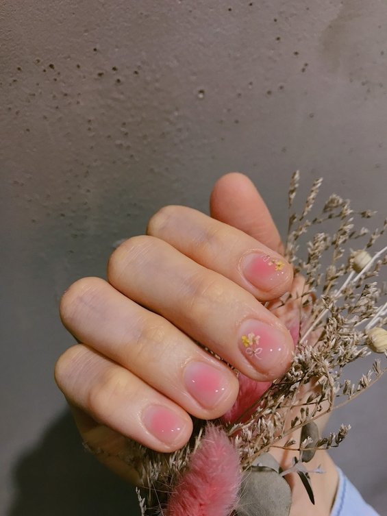 DollyNails_180509_0002.jpg