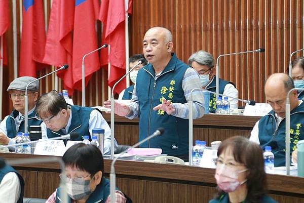 臺南市政府 黃偉哲市長、趙卿惠、葉澤山副市長、方進呈秘書長、