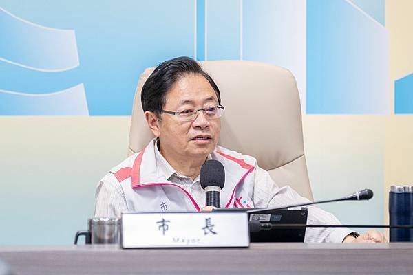 桃園市政府 張善政市長、蘇俊賓、王明鉅副市長、詹榮鋒秘書長：
