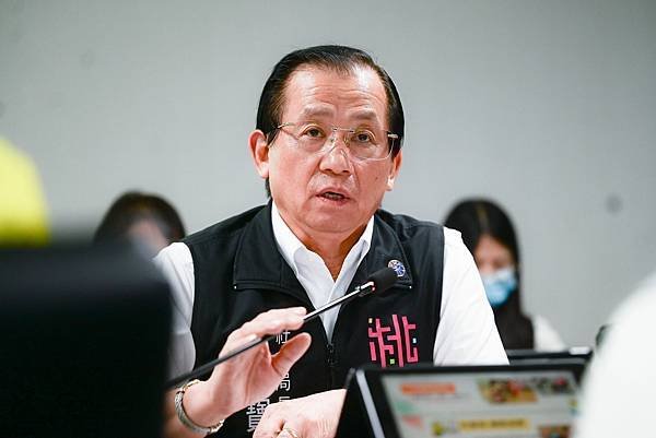 桃園市政府 張善政市長、蘇俊賓、王明鉅副市長、詹榮鋒秘書長：