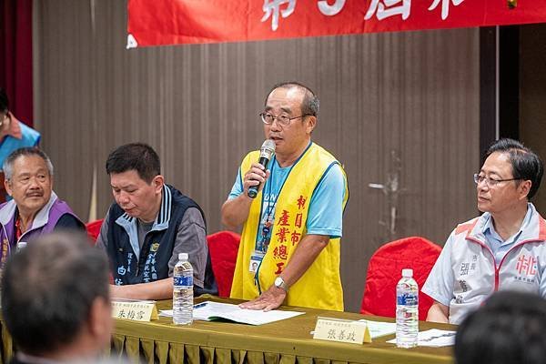 桃園市政府 張善政市長、蘇俊賓、王明鉅副市長、詹榮鋒秘書長：