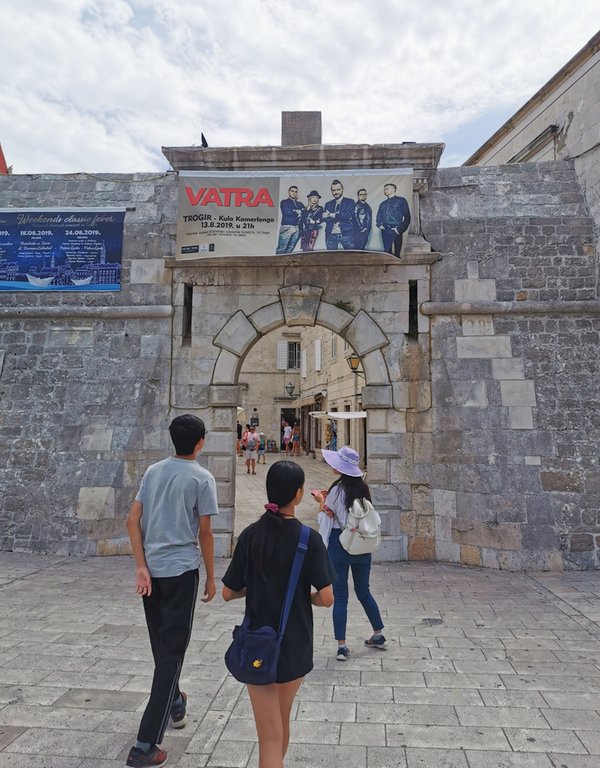 20190808_03 Trogir 古城 035s.jpg