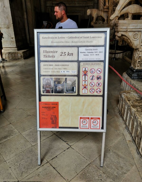 20190808_03 Trogir 古城 080s.jpg
