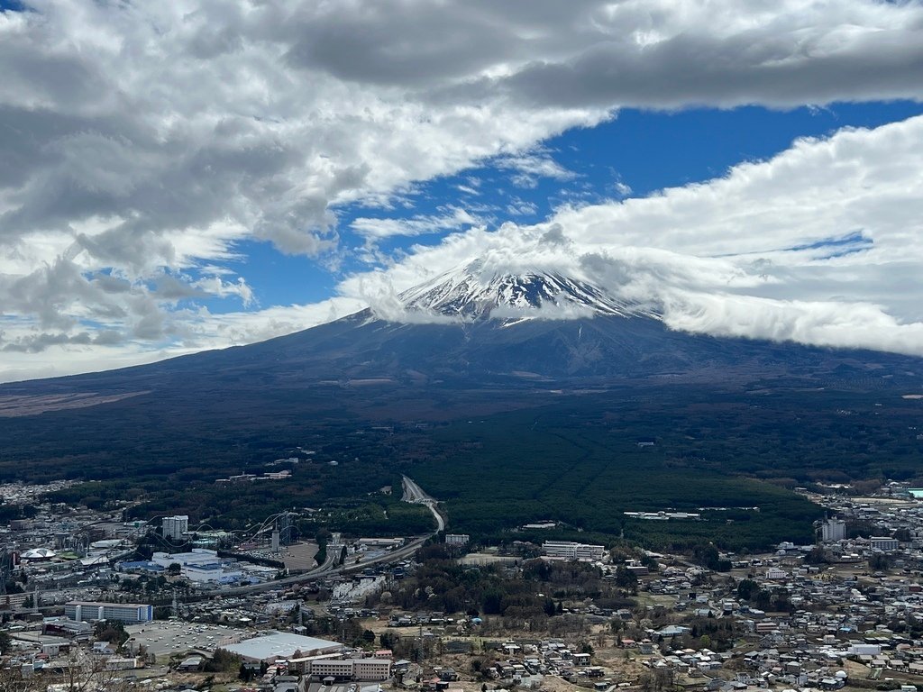 【2023東京】坐富士回遊和富士山的近距離接觸