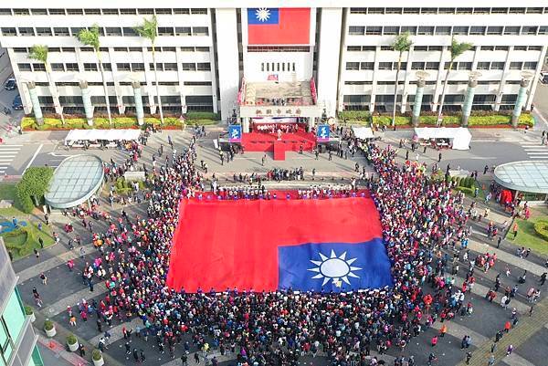 桃園市慶祝113年元旦升旗典禮 張善政市長：四大願景、六大施