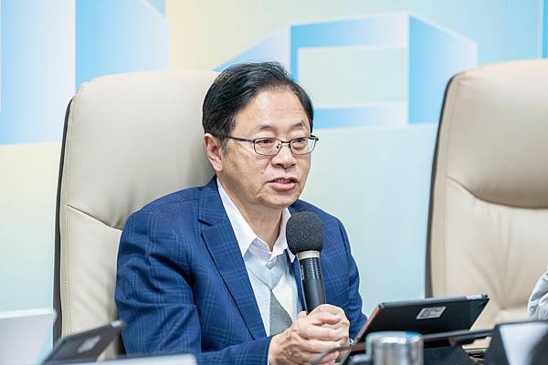 桃園市政府 張善政市長、蘇俊賓、王明鉅副市長、詹榮鋒秘書長：