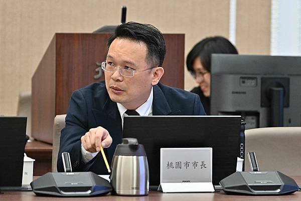 桃園市政府 張善政市長、蘇俊賓、王明鉅副市長、詹榮鋒秘書長：