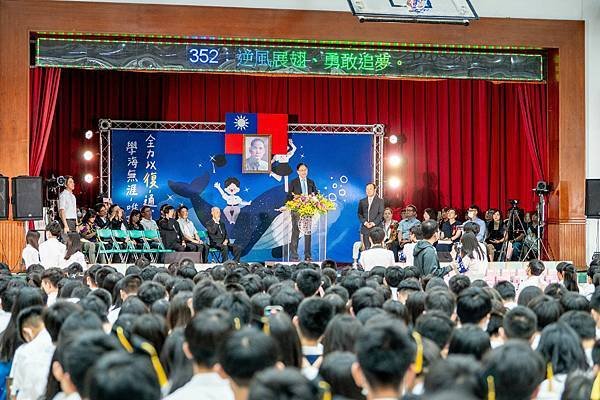 桃園市政府 張善政市長、蘇俊賓、王明鉅副市長、詹榮鋒秘書長：