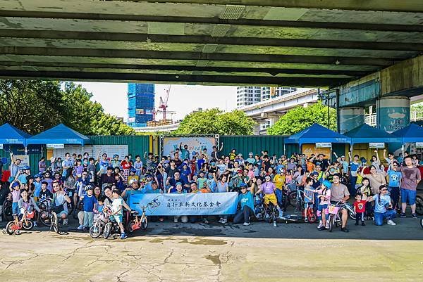 「單車Fun心騎」首場活動吸引許多學童參與