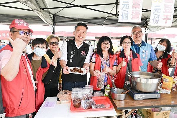 桃園市政府 張善政市長、蘇俊賓、王明鉅副市長、溫代欣秘書長、