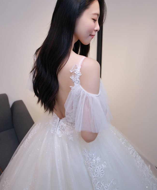 V娜。Wedding go - 美式婚紗 + 西班牙手工訂製禮服