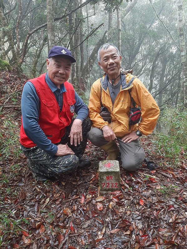 加奈鹿山山頂 (4)