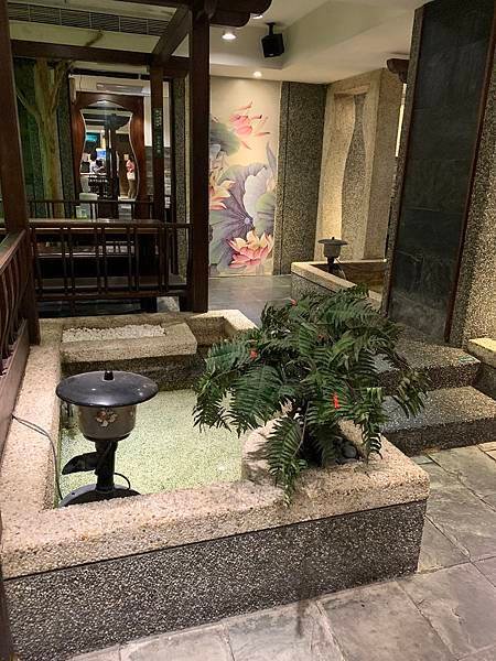 [台北]捷運中山站-集客人間茶館-三越店(連鎖店)-久坐不限