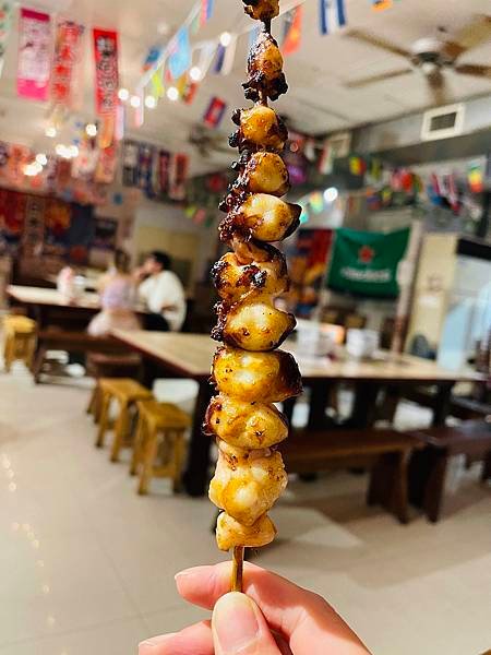 烤章魚足串.JPG