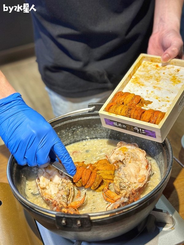 水森水產：台中海鮮鍋物日式料理，現點現撈活體海鮮，活體製作生