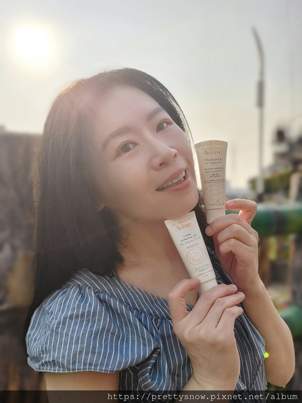 防曬再升級！開箱Avène雅漾清爽抗UV隔離乳SPF30&amp;雅