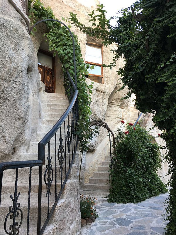 GAMIRASU CAVE HOTEL