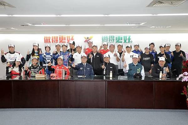 臺南市政府 黃偉哲市長、趙卿惠、葉澤山副市長、方進呈秘書長、