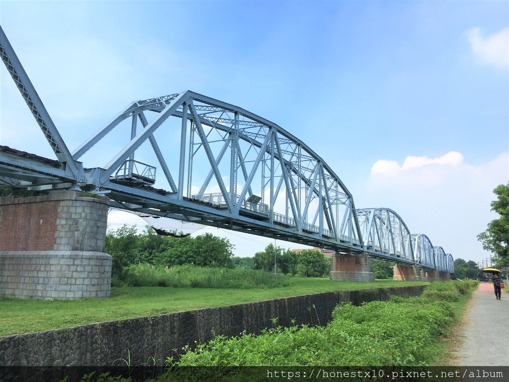 高雄大樹舊鐵橋