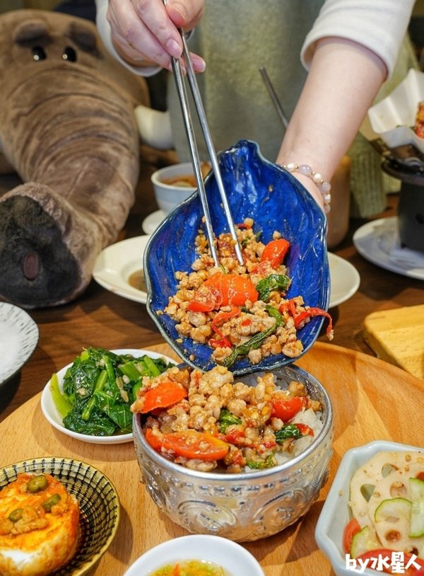 大城享泰食：台中平價泰式料理推薦，一個人也能吃的個人套餐、多