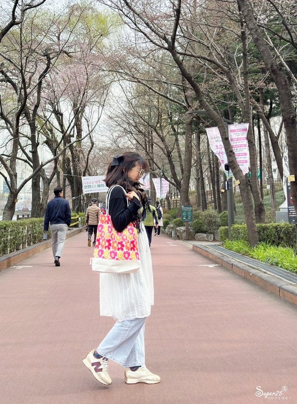 首爾3月穿搭10.jpg