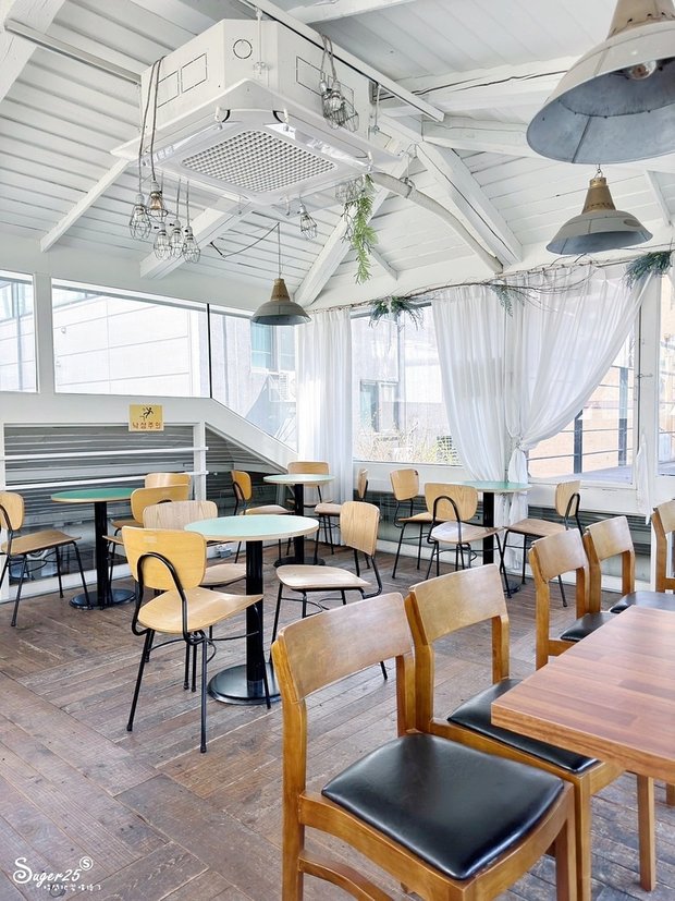 首爾Cafe Mignon咖啡廳22.jpg