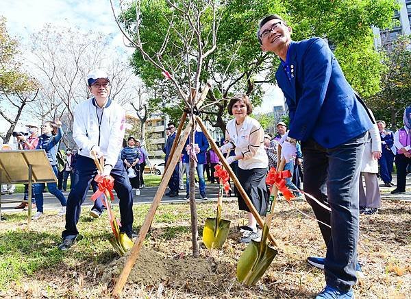 桃園市政府 張善政市長、蘇俊賓、王明鉅副市長、詹榮鋒秘書長：