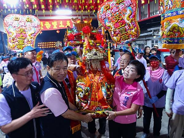 恭迎穎德宮媽祖回鑾安座_0