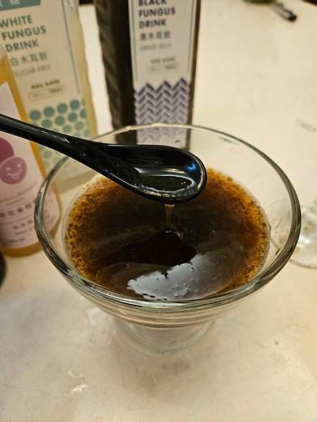 澎沛木耳飲品丨黑白木耳飲、純手工、健康低卡飲、平民燕窩、台中