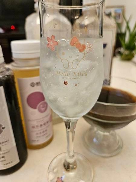 澎沛木耳飲品丨黑白木耳飲、純手工、健康低卡飲、平民燕窩、台中
