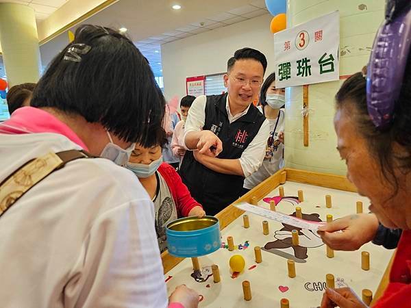 桃園市政府 張善政市長、蘇俊賓、王明鉅副市長、溫代欣秘書長、