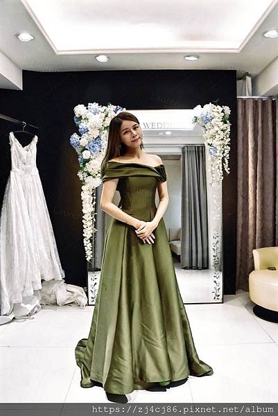 LINE_ALBUM_221216_29.jpg